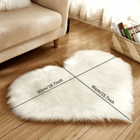 1pc Heart-Shaped Faux Sheepskin Area Rug  Soft and Plush Carpet for Home, Bedroom, Nursery, and Kid's Room - Perfect for Home Decor and Comfort (Color: White, size: 15.75*19.69inch)