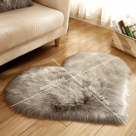 1pc Heart-Shaped Faux Sheepskin Area Rug  Soft and Plush Carpet for Home, Bedroom, Nursery, and Kid's Room - Perfect for Home Decor and Comfort (Color: GREY, size: 19.69*23.62inch)