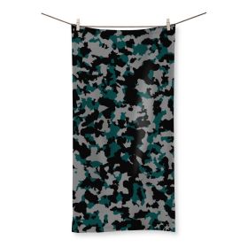 Camofludge 12 Beach Towel (size: 31.5"x63.0")